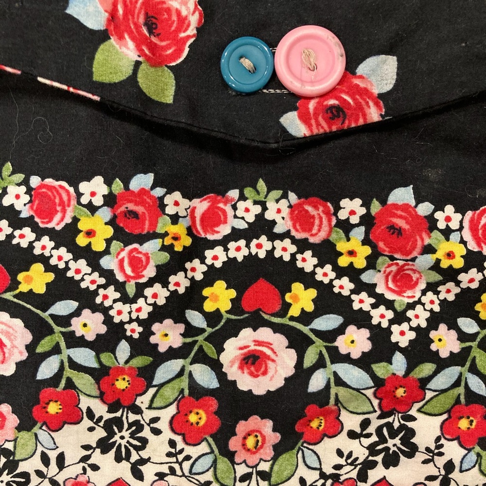 Makeup Bag - Picture 3 of 6
